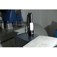 brennenstuhl Lampe de poche LED LuxPremium THL 300 / COB