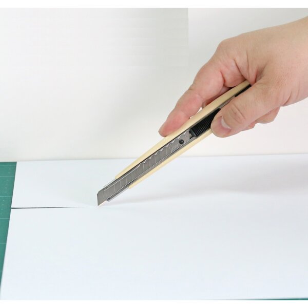 NT Cutter Cutter A-300, boîtier en plastique, beige