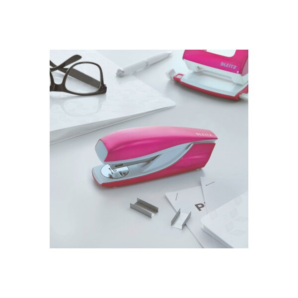 LEITZ Agrafeuse NeXXt WOW 5502 55022023 pink 30 feuilles