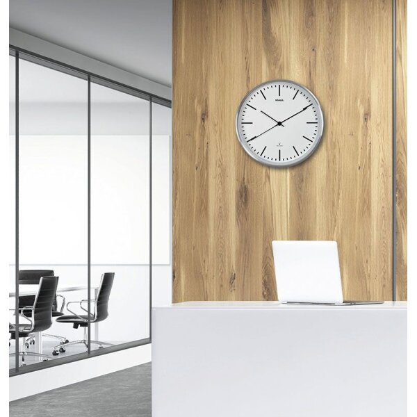 MAUL Horloge murale/horloge radio pilot&eacute;e MAULfly, blanc